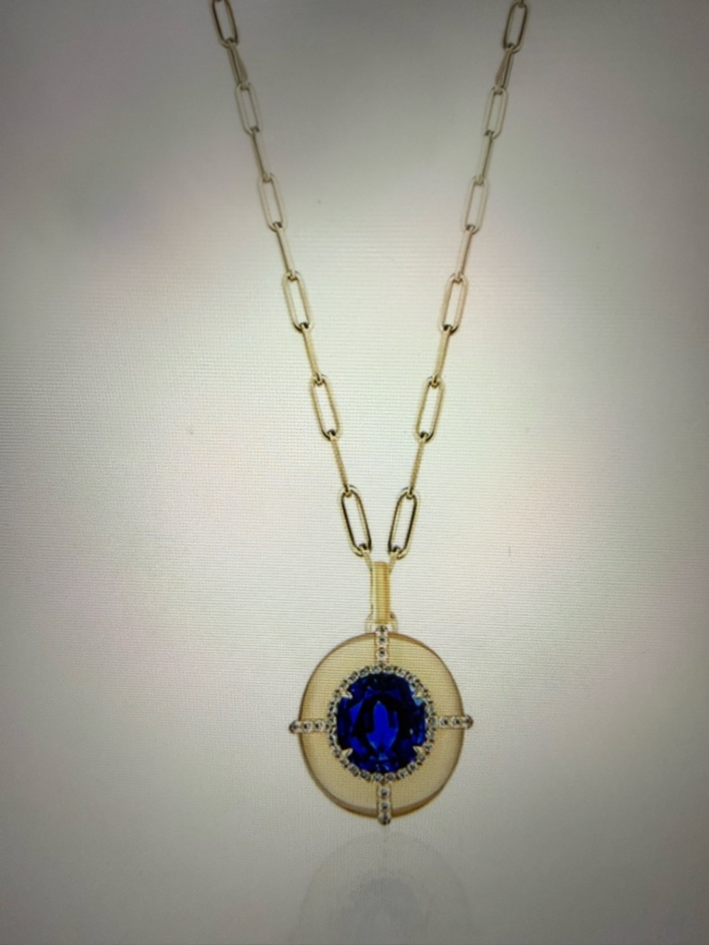 STUNNING DESIGNER GOSHWARA 18K GOLD SAPPHIRE DIAMOND ROUND PENDANT NECKLACE